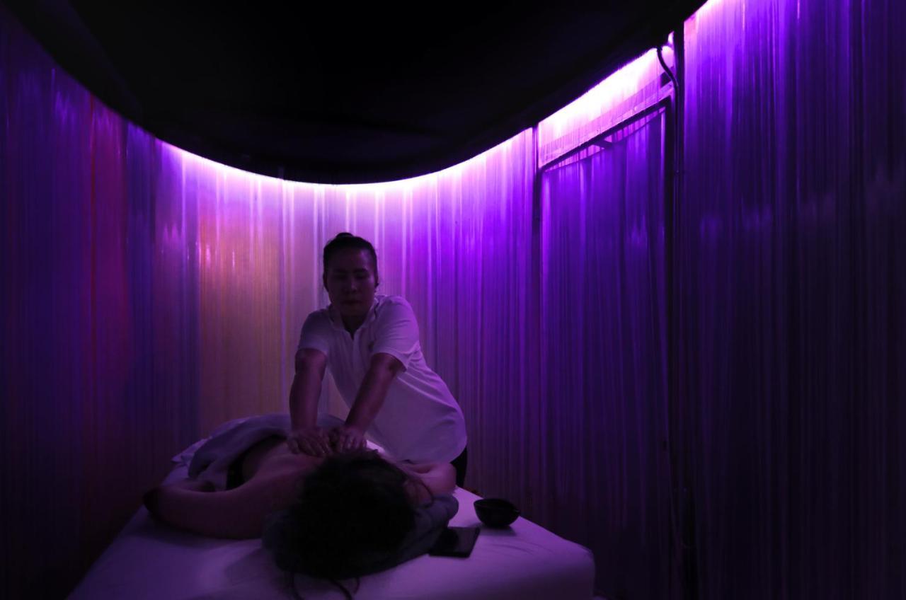 بيت شباب Sleeep Bkk Silom بانكوك المظهر الخارجي الصورة
